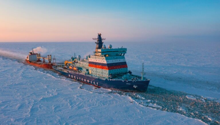 rusya dunyanin en guclu buzkiran filosu ile hazirlik yapiyor xtGnu75r