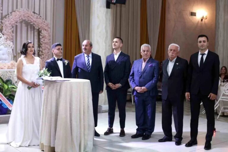 alkir ailesinin mutlu gunu KgnreGWA