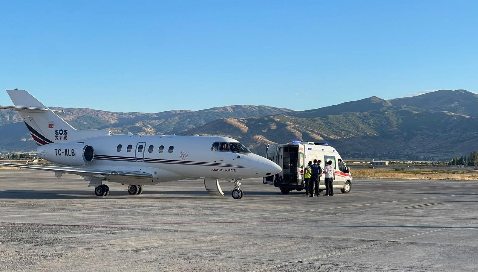 ambulans ucak astim hastasi icin havalandi dYbtnShF