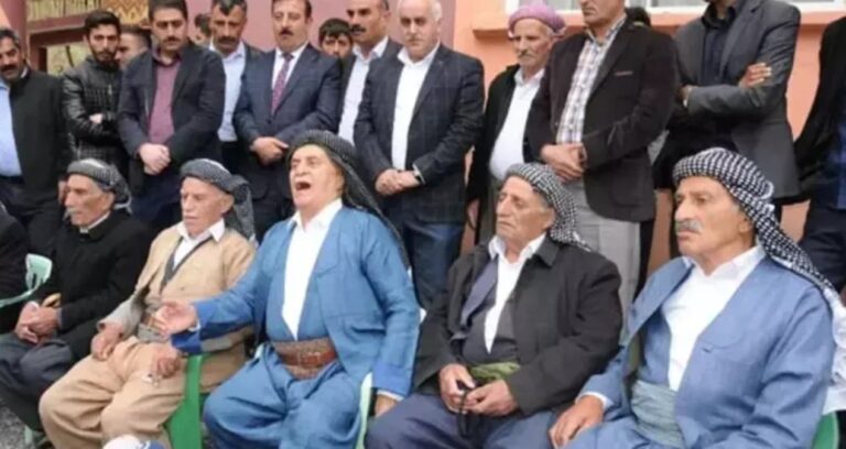 asiretler toplandi dinde yeri yok diyerek odemeyi reddetti sB6yDfyg