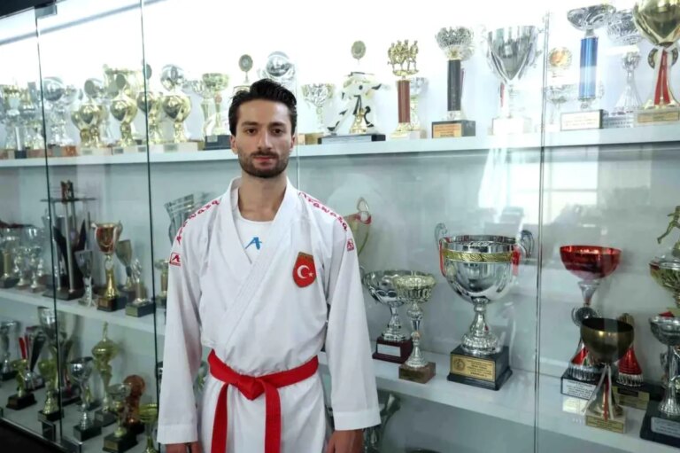 avrupa sampiyonu karateci omer ozerin hedefi dunya sampiyonasinda altin madalya S5UdB9VO