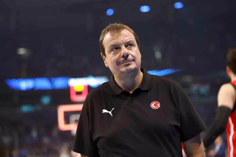 ergin ataman en iyi basantrenor secildi vQRa3Fs6