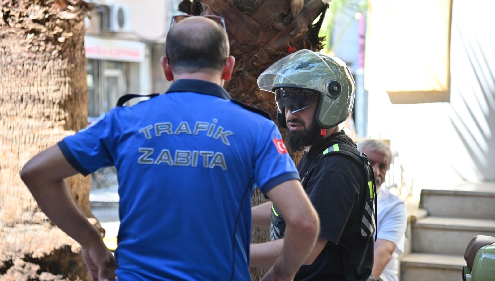 manisada yaya yollarinda motosiklet denetim PezlyaLn
