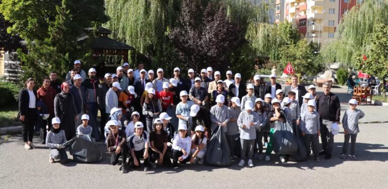 oltuda dunya temizlik gunu etkinligi kNZ1SxWt