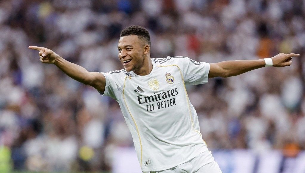 real madridden namaglup seri Slwky5WI