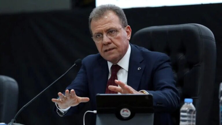 vahap secer muhalif kanallari elestirdi ekranlarda hep chp tartisiliyor QMNFcUZw