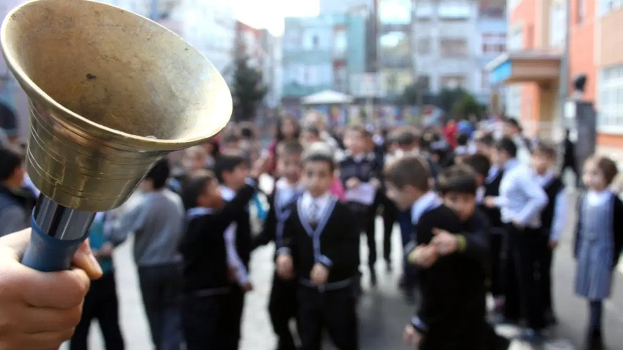 yeni egitim ogretim yili yarin basliyor ilk dersin konusu belli oldu E7PJQmef