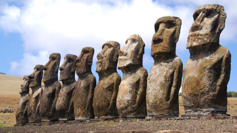 4 tonluk yuruyen heykellerin sirri cozuldu x6nMvDif