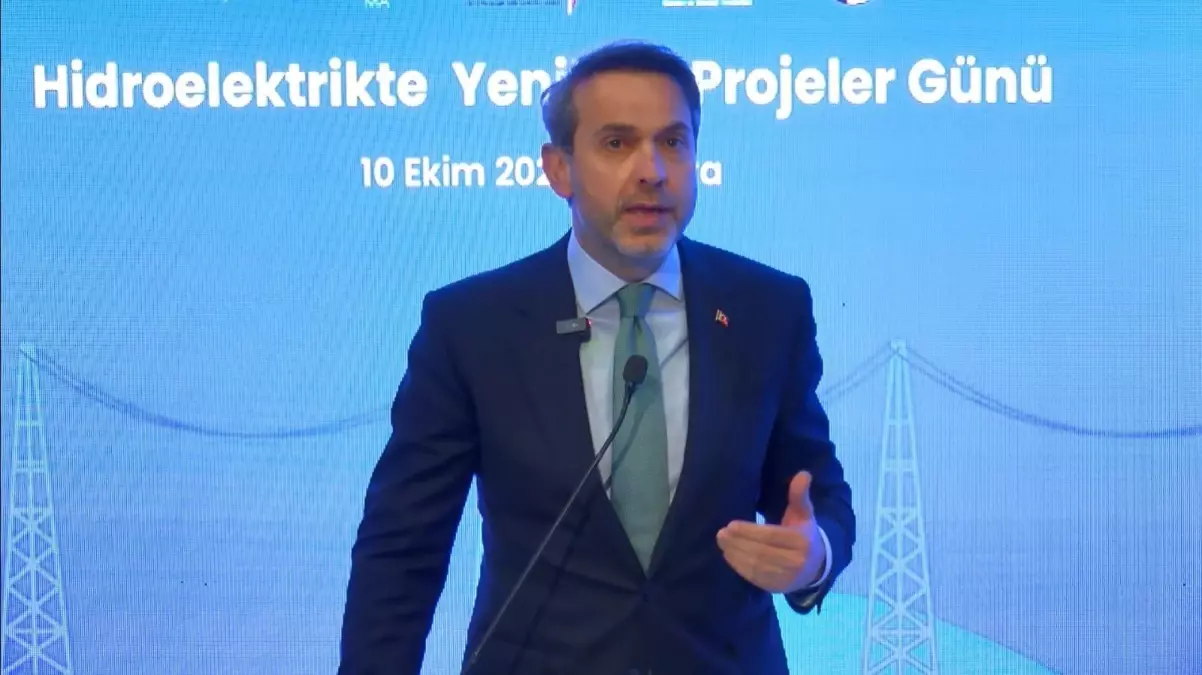 bakan bayraktar turkiye nukleer ronesansa gidiyor B2OQnE5I