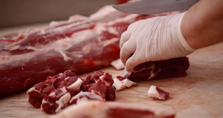 dev et ureticisi iflas etti alacaklilar kapiya dayandi TKLg9Mcc.jpg