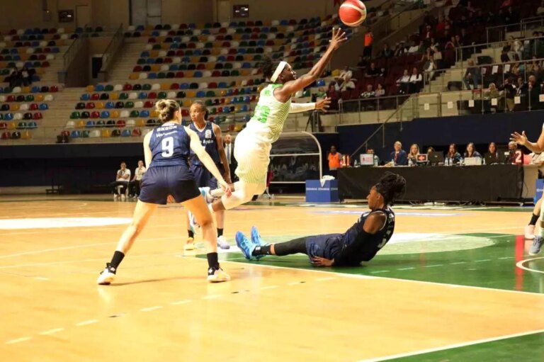 kocaeli kadin basketbol nesibe aydina maglup oldu 4QPWhQsq