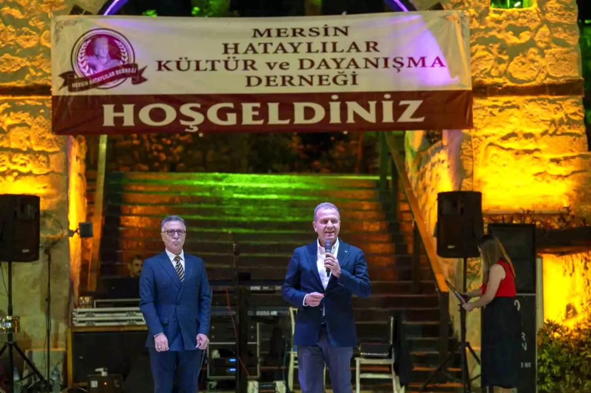 mersinde sosyal baris vurgusu vahap secerden birlik ve beraberlik mesaji cmBYwXkH.jpg