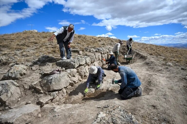 urartu donemine ait yeni buluntular arkeologlari heyecanlandirdi DUy6cNi3
