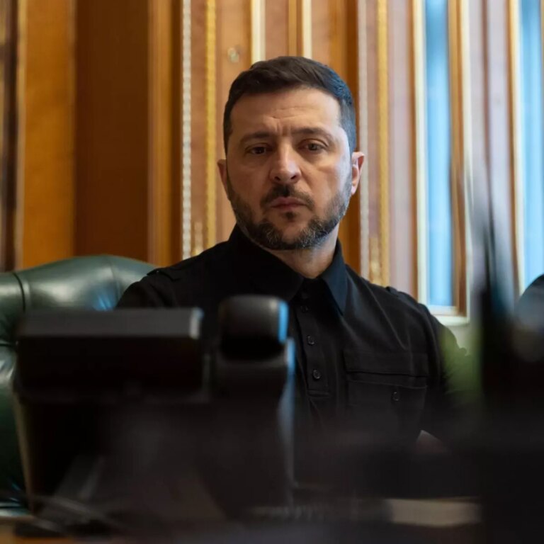 zelenskiy trump ile gorusmek icin washingtonda pA1DxXmt.jpg