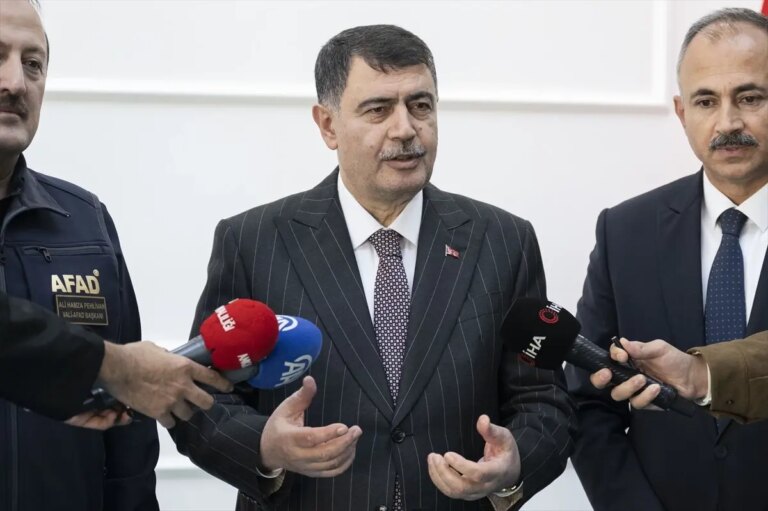 ankaradaki okullarda gazze icin duzenlenen kermesten elde edilen gelir afada bagislandi ZEjWPzQG.jpg