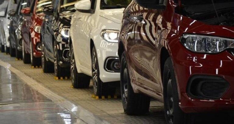 abd-guney-koreden-ithal-otomobillerde-gumruk-vergisini-yuzde-15e-dusuruyor-43RsCSXf.jpg