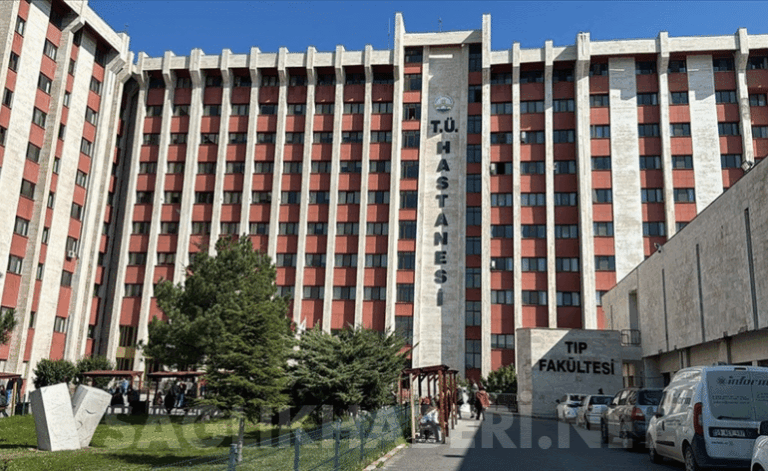 trakya-universitesi-hastanesinde-hayalet-mesai-skandali-saglikcinin-1-saati-buharlasiyor-saglik-haberi-fa2ftZ6W.png