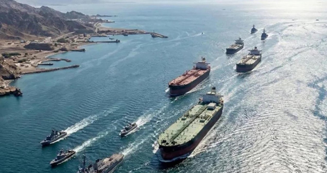 Deniz Ticaretinde Kriz: Hürmüz Boğazı’nda 2 Bin Geminin ve 20 Bin Mürettebatın Bekleyişi